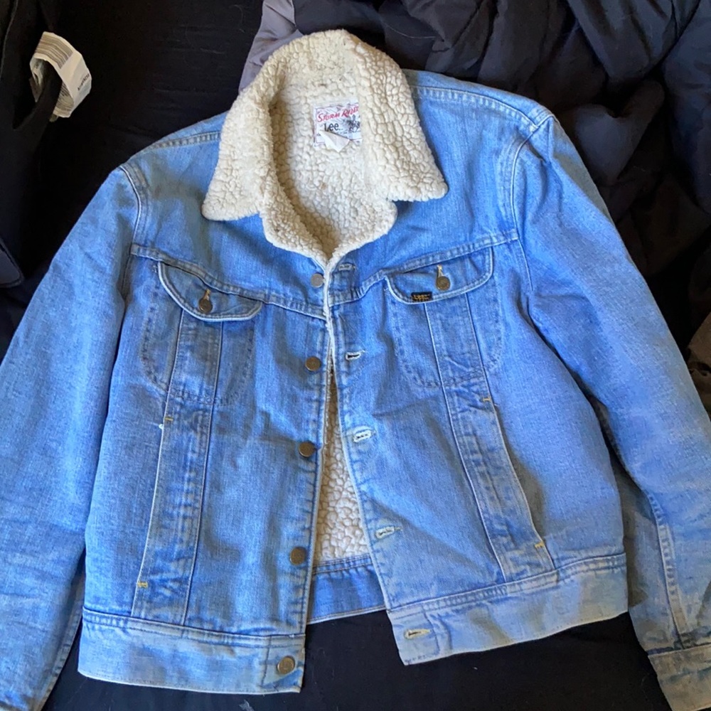 Men’s vintage Levi Storm Rider Jacket from the 80’s Sherpa lining